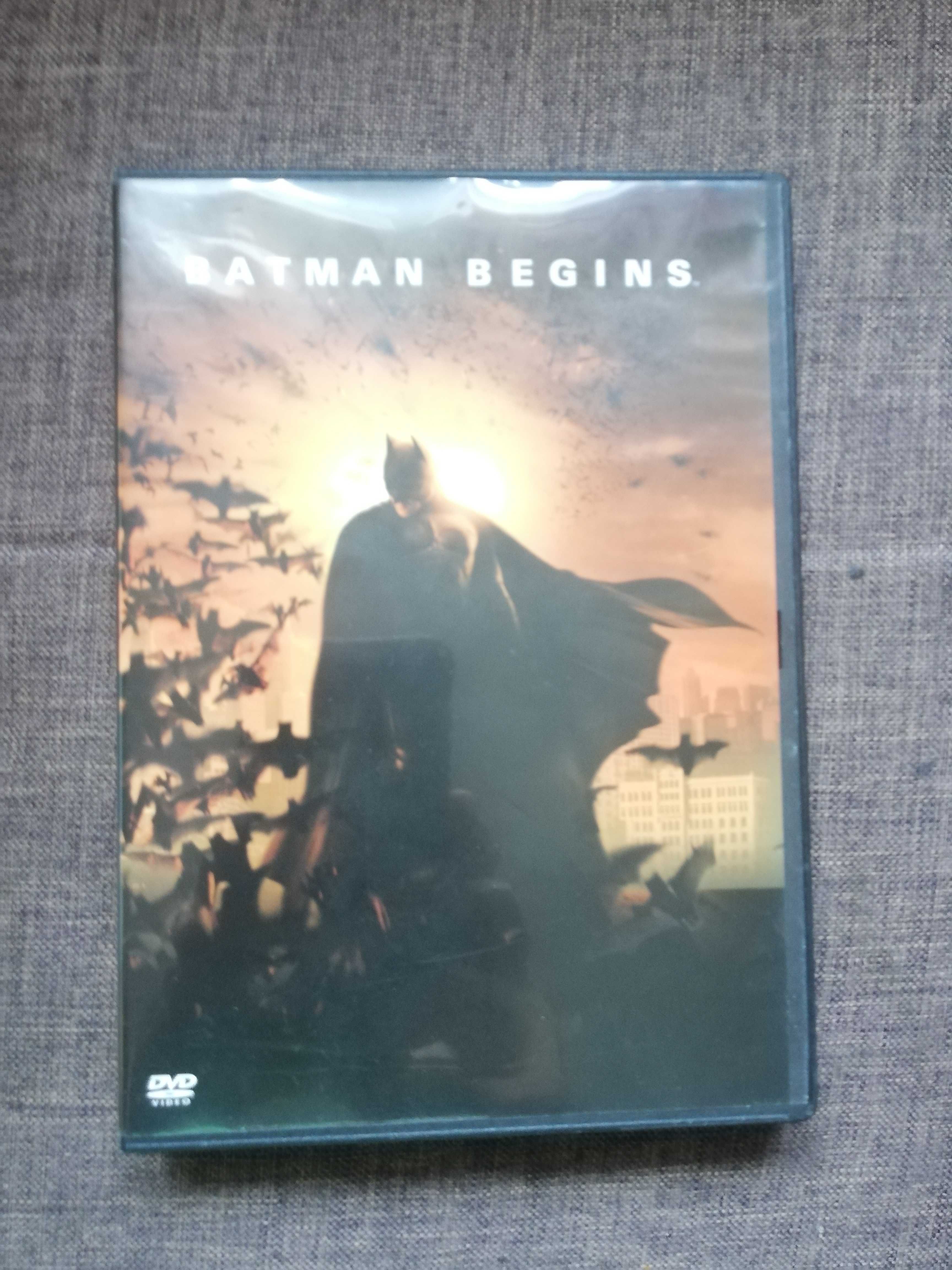 Colectia filme "Batman DVD - Trilogie The Dark Knight"cu Cristian Bale