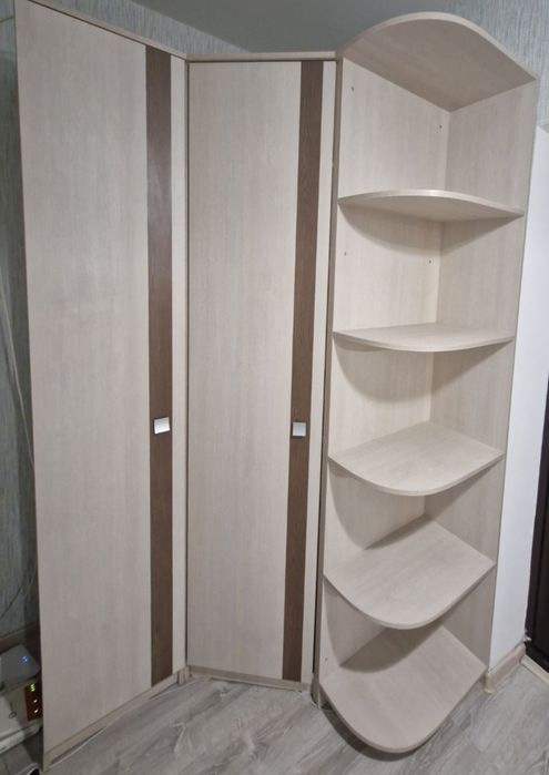 Гардеробный шкаф