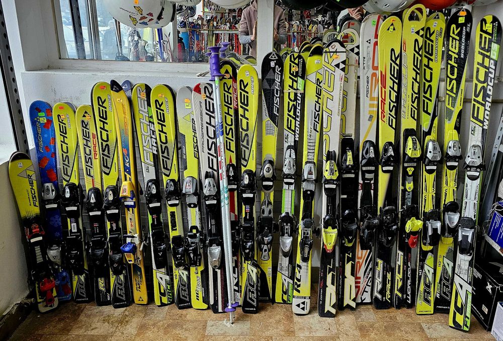 Vand Ski-uri Atomic pachet 20 Fisher pachet 23 perechi