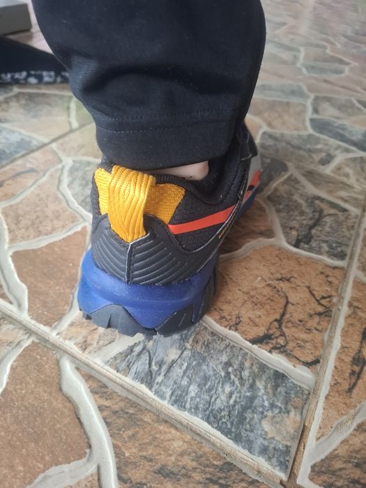 Мъжки маратонки номер  42.5