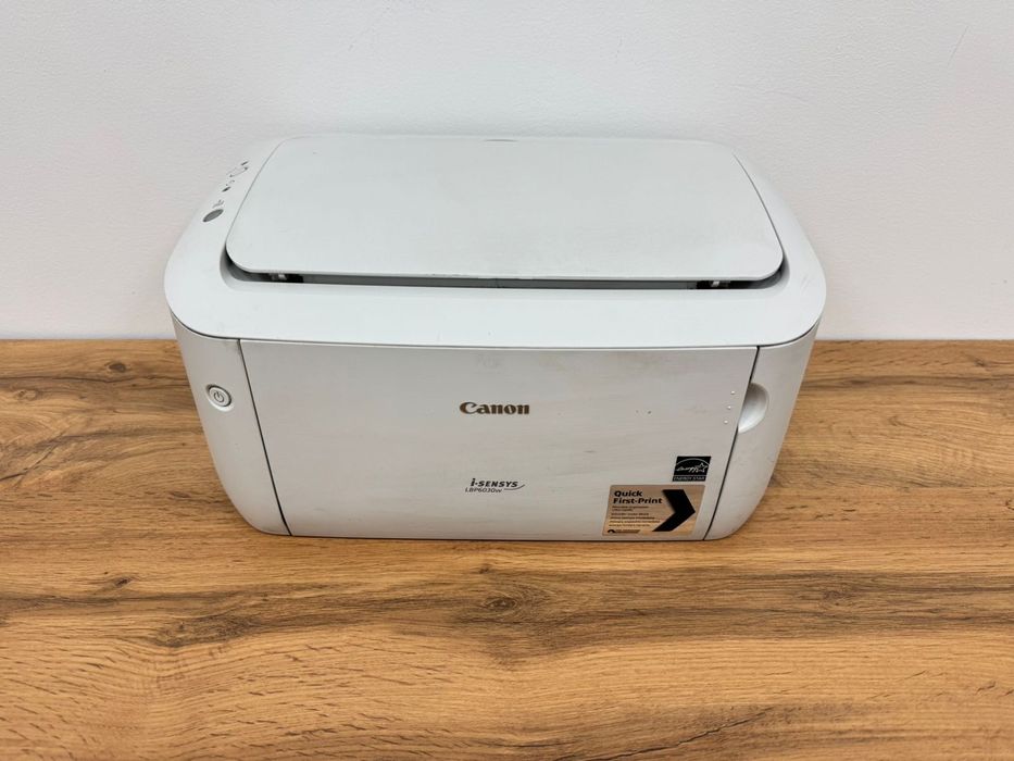 Продам принтер LBP 6030w