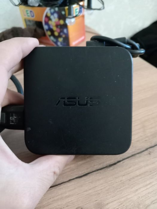 Зарядка для ноутбука Asus