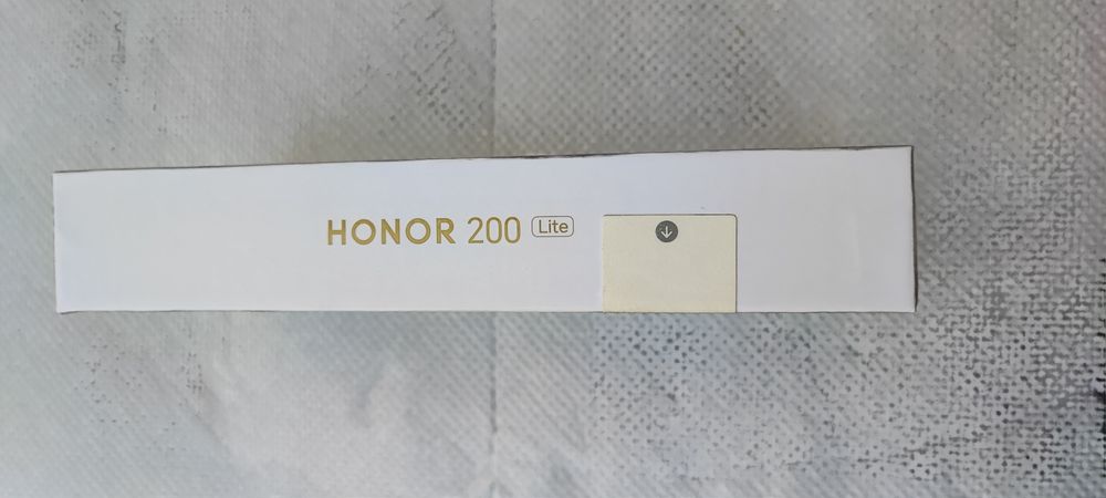 Se vinde Honor 200 lite