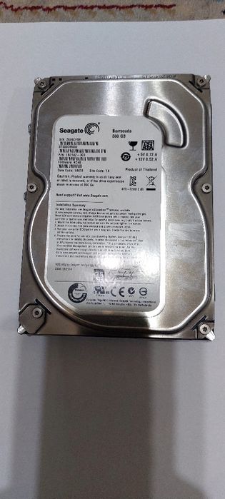 Продам жесткие диски и видеокарту 
Жёсткий диск на 500 гб
SSD 240 Гб
В