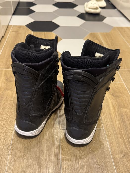 Nike Vapen Snowboard Boots