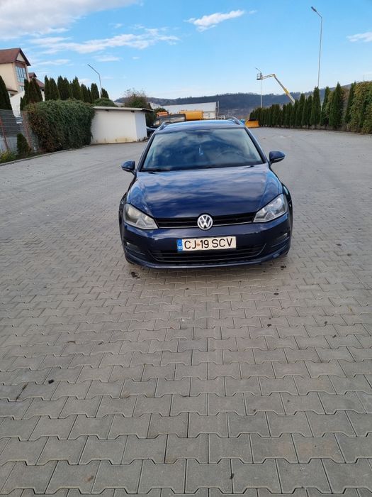 Vând Volkswagen Golf 7