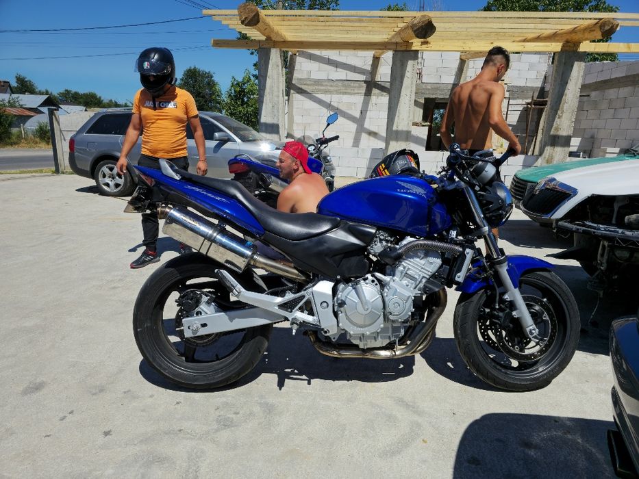 Honda hornet 2004