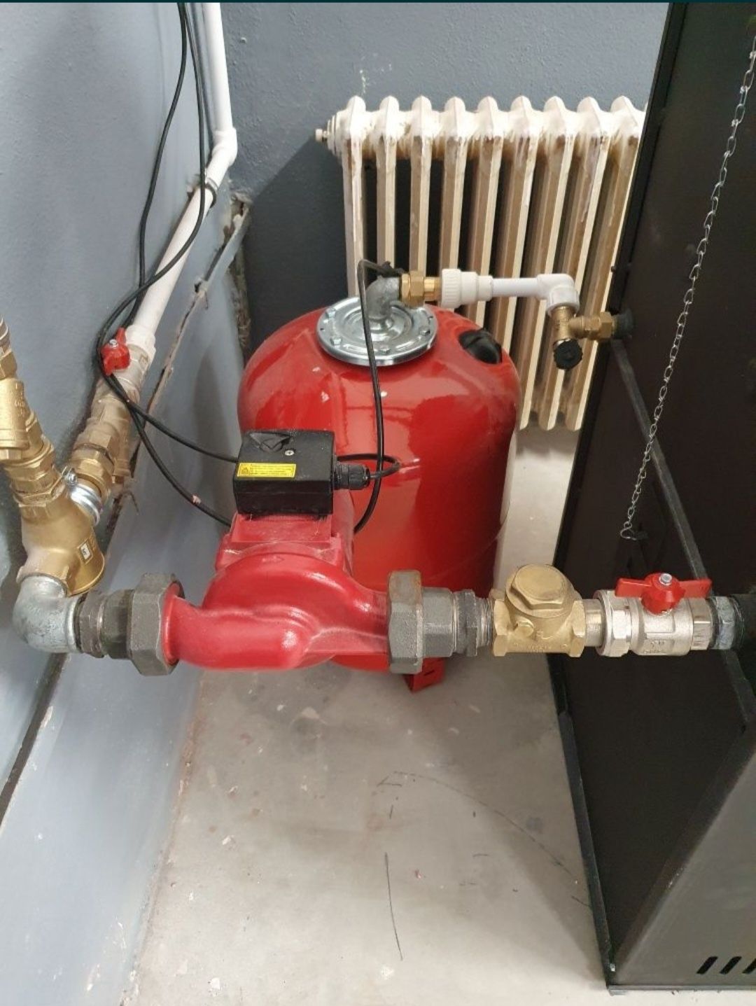 Instalator   apa   canal