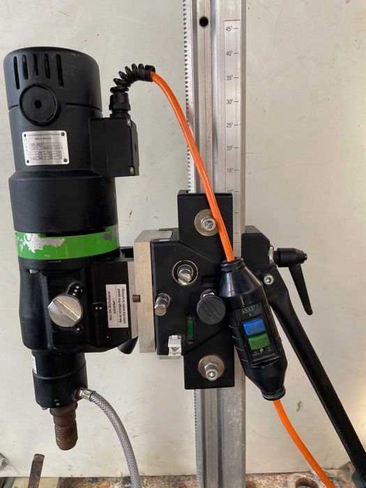 Burghiu pamant, carotiera diamantata Eibenstock