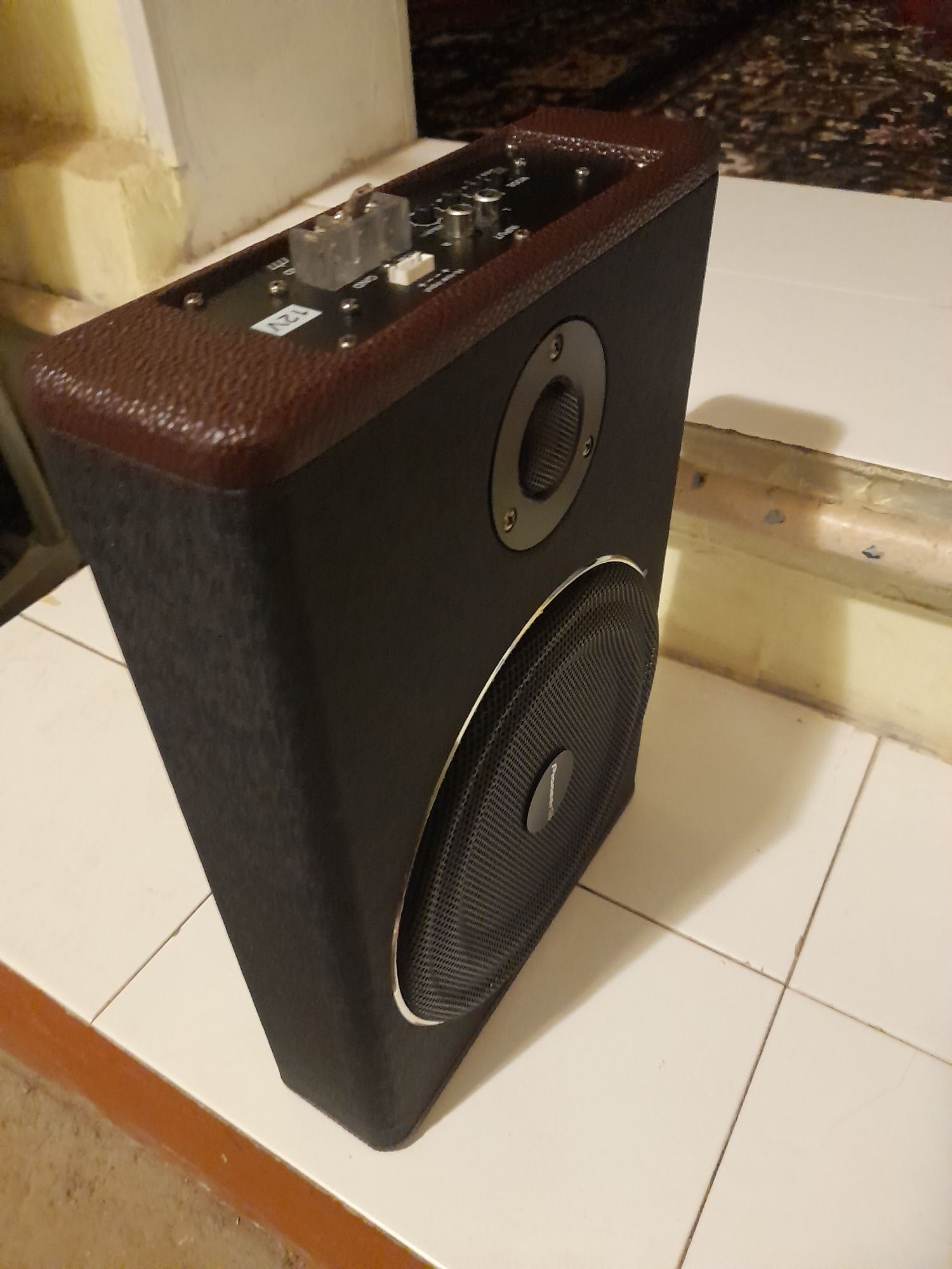 Pioneer bufer pod sideniya