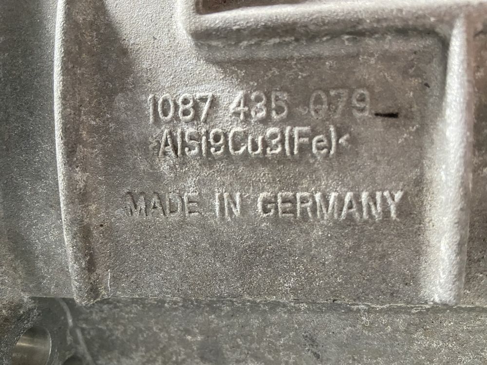 Скоростна кутия Audi 4.0TFSI ZF 8HP-55