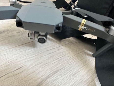 Drona DJI Mavic Pro 4k fly more combo