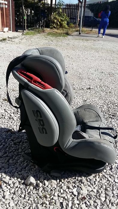 Детско столче за кола-KIKKA BOO.