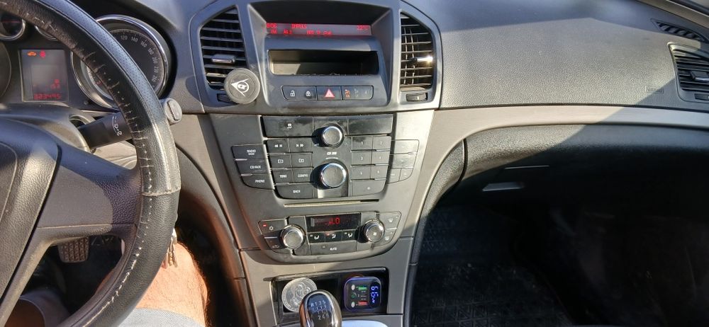 Oferta de  vară Opel insignia  2009 motor 2000 diesel  160 cai