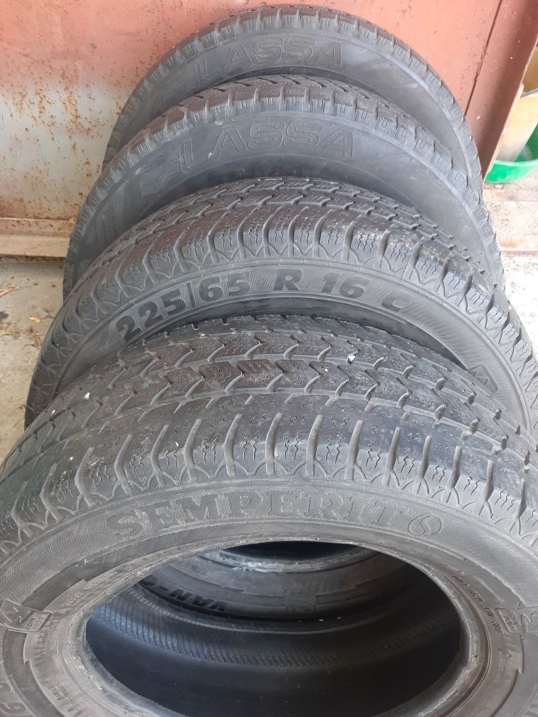Продам шины 225/65/16С