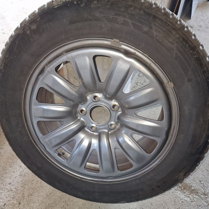 Vând roți de iarnă originale Kia Sportage 2020