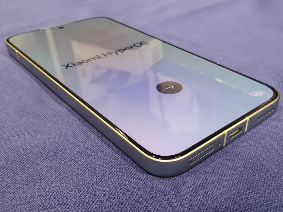 Xiaomi Redmi Turbo 4 Pro 12/256 (Poco F7)-SD8s Gen4;7550mAh;6.83"