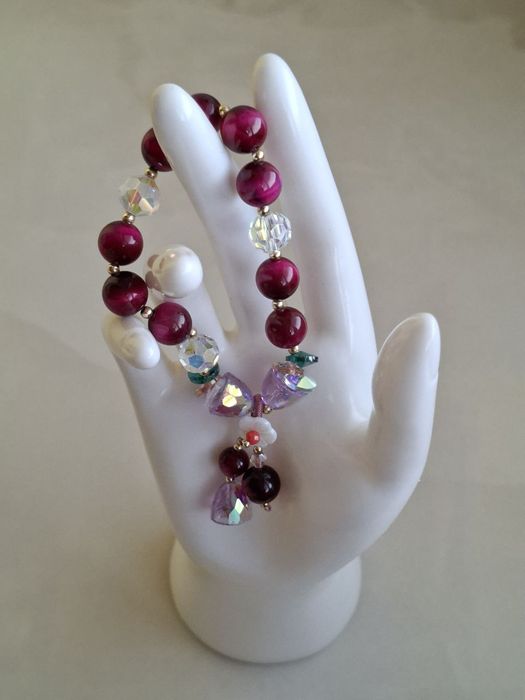 Гривна от тигрово око и кристали