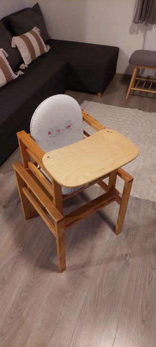 Scaun de masa pentru copii si bebe din lemn masiv 2 in 1- ca Nou