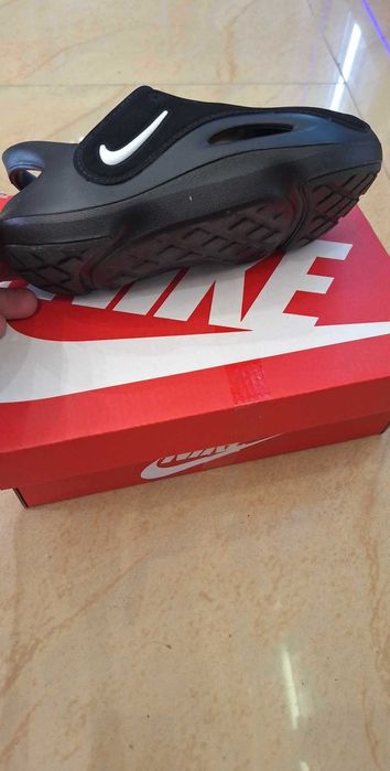 Детски сандалки NIKE