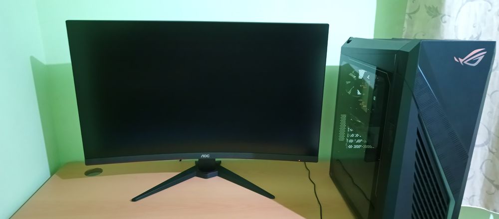 Monitor Gaming AOC 32Inch 240Hz FHD