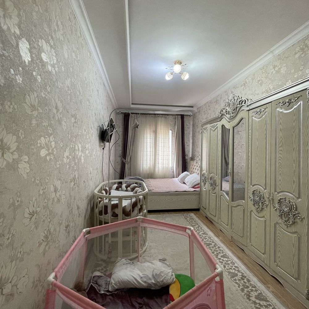Toshkent tumani keles abduraxmon 8 sotok 10 xona