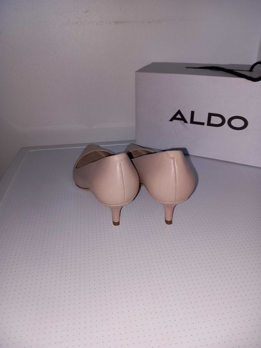 Pantofi dama piele Aldo - de ocazie, nr 36, toc 4cm, nude. Ca noi!