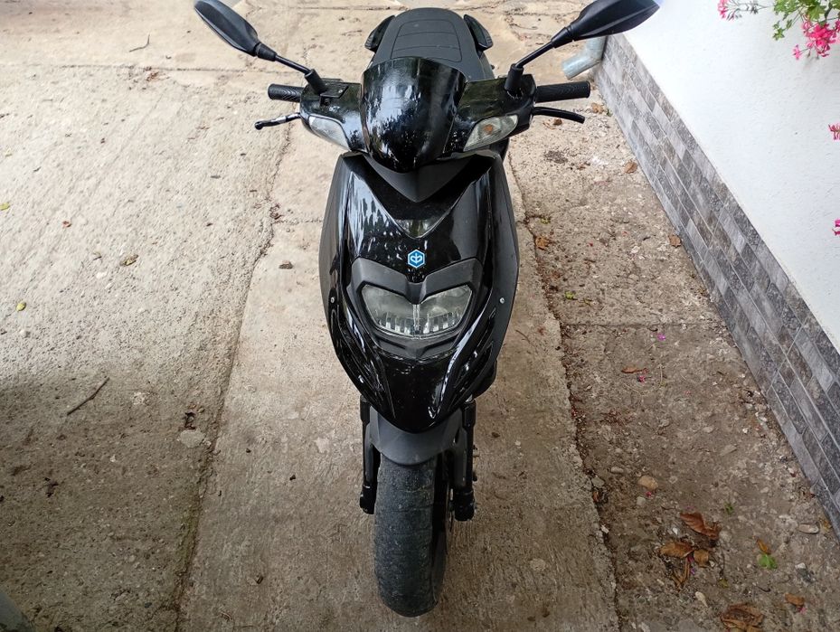 Piagio thaifon 125 inmatriculat 4 timpi