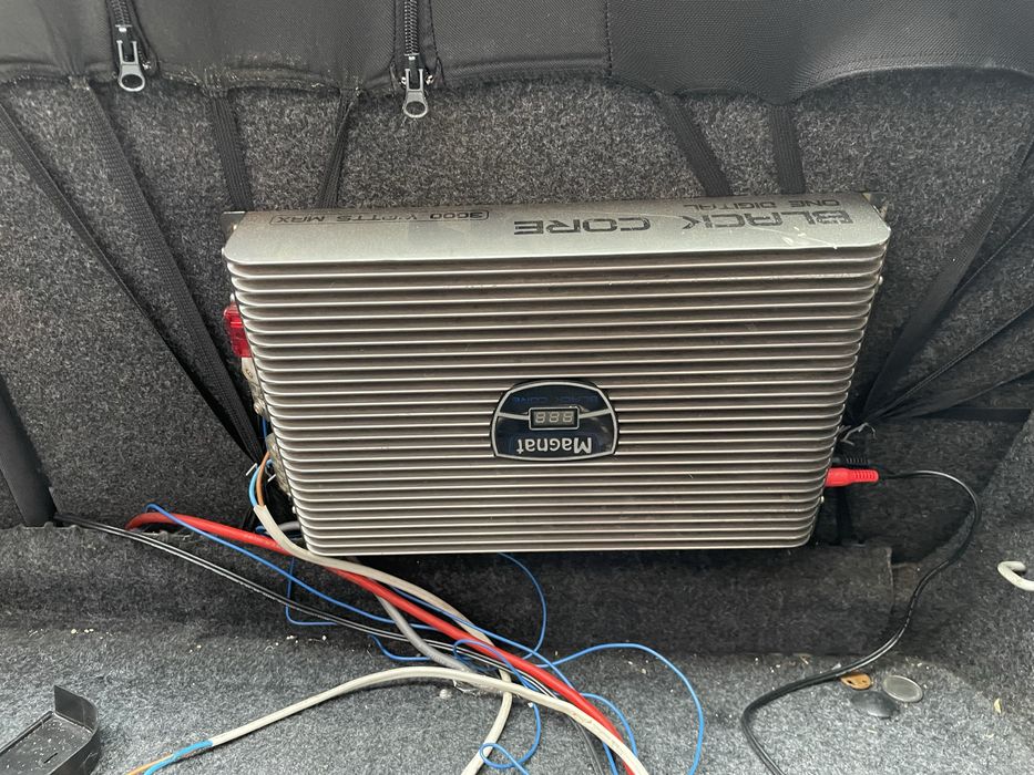 Vand amplificator auto 3000watts