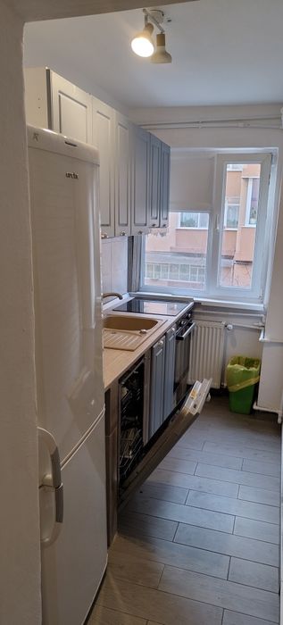 apartament de inchiriat