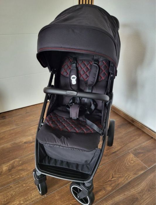 Детска количка Audi