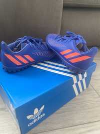 Футболни стоножки Adidas Predator Edge.4