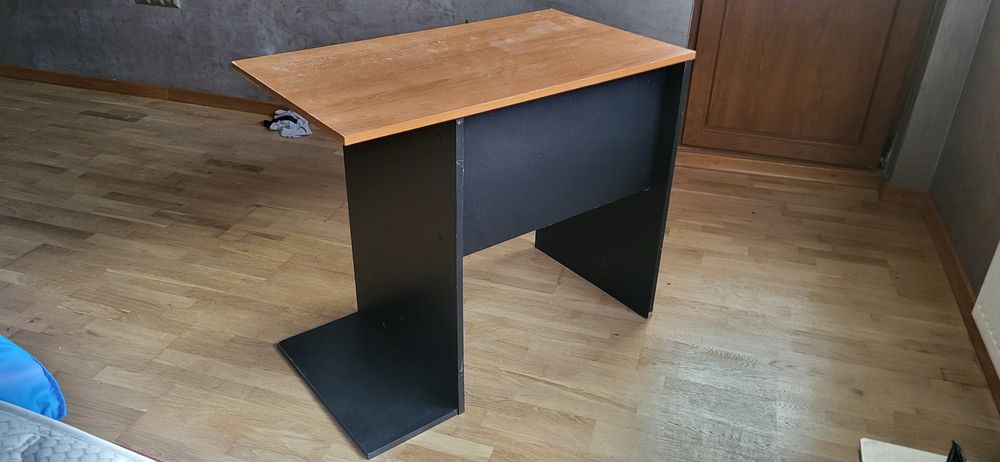 Vand birouri -100 lei