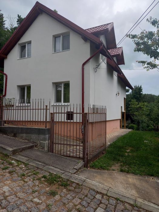 Cabana de închiriat pentru revelion