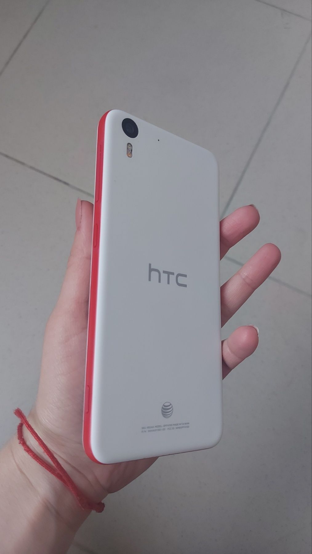 Мобилен Телефон HTC