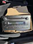Оригинално CD радио за Toyota Auris 2007 г.