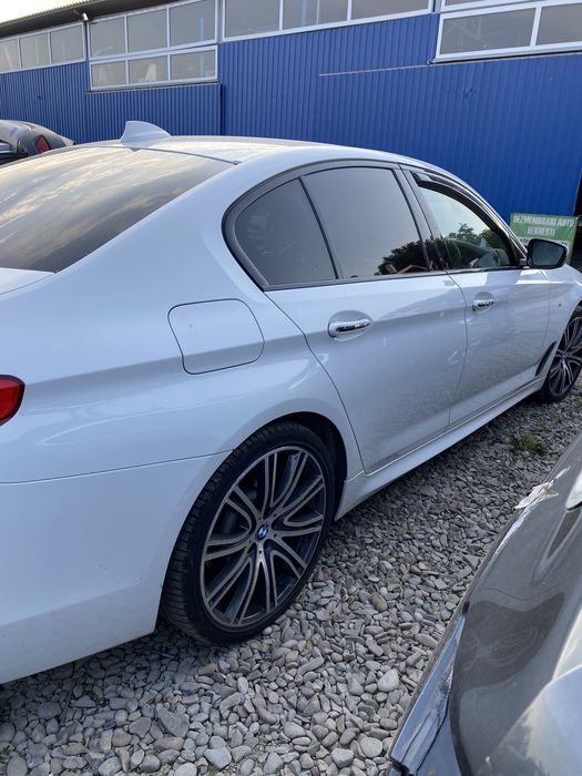 Fuzetă stânga spate BMW G30 2.0 XDrive