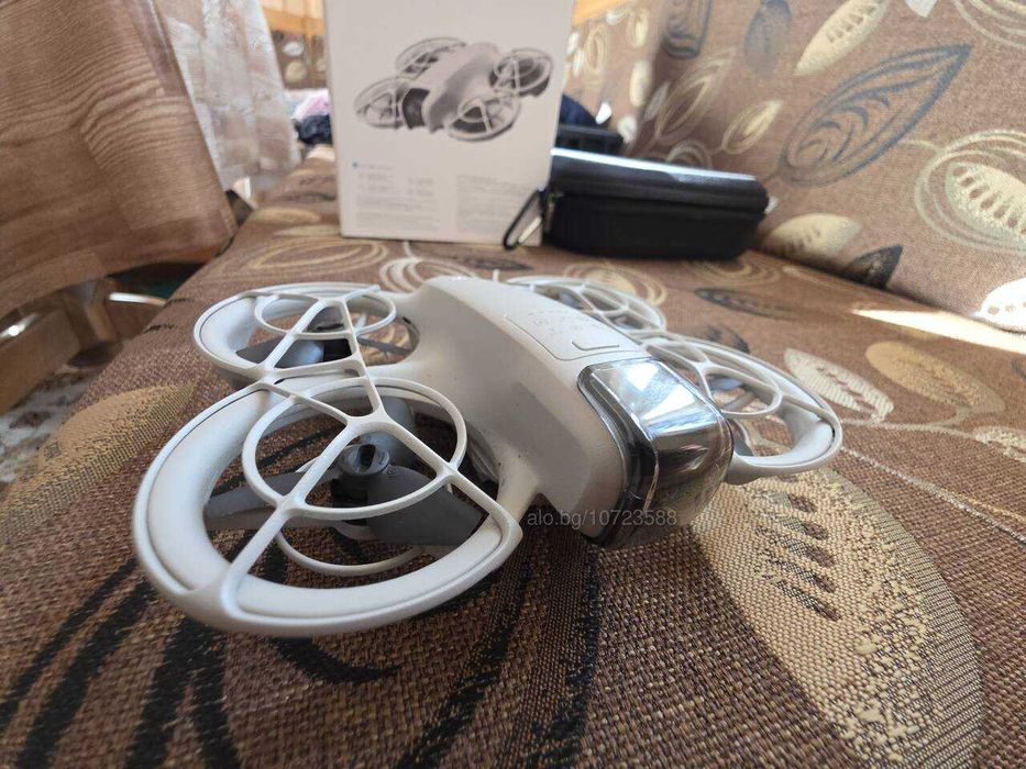 Дрон DJI Neo Fly More Combo