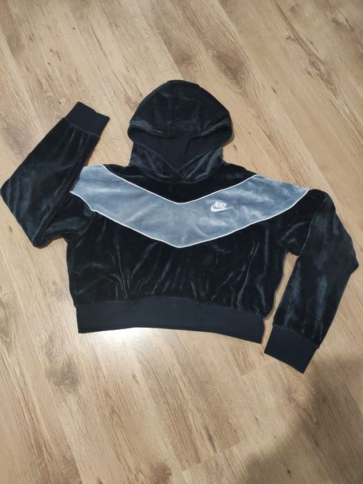Hanorac damă catifea Nike cropped mărimea M
