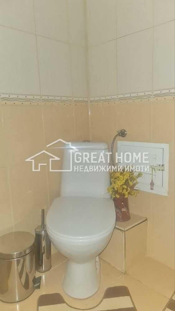Продава се Тристаен апартамент в Търговище, Запад 2 - 65 кв.м за 1091 €/кв.м - Снимка #11