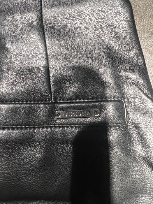 Супер сладки къси кожени панталони Junona