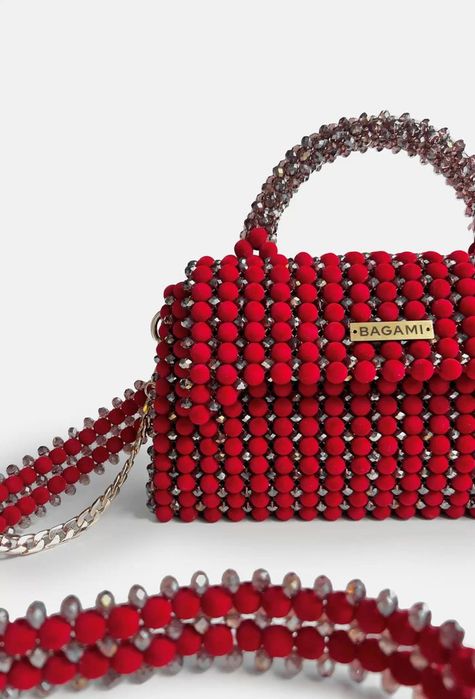 Qo‘l mehnati munchoqli sumka