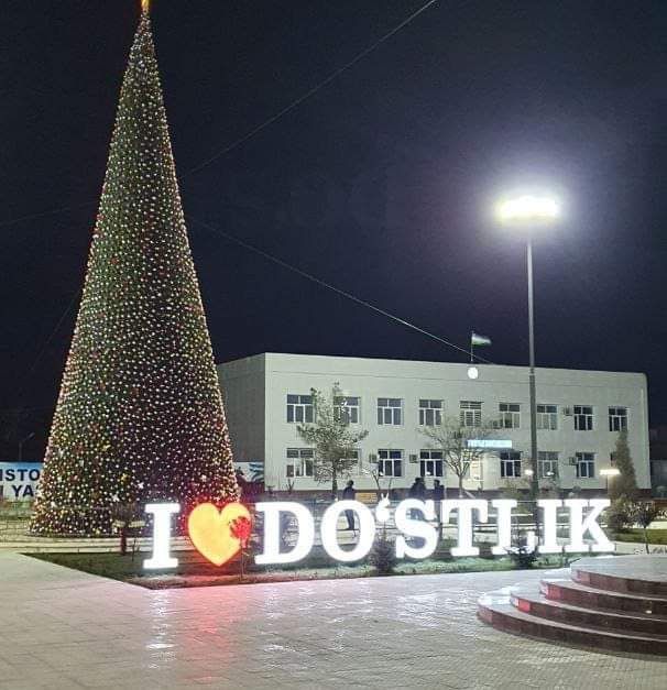 Ёлка , Арча ойинчоклар ва гирляндалар  5м до 30 м гачам нархлари келиш