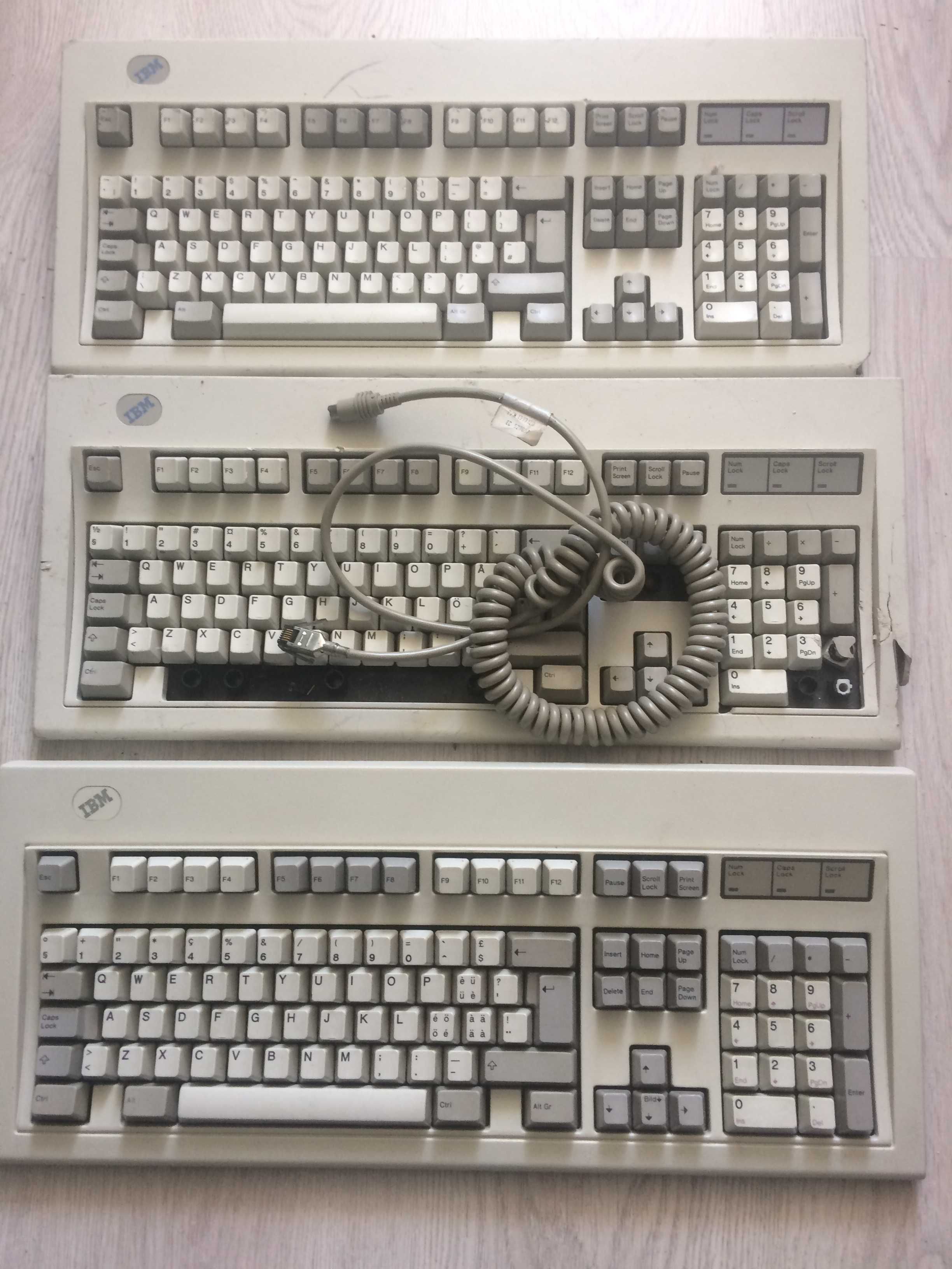 Tastaturi retro vintage pc 286 486