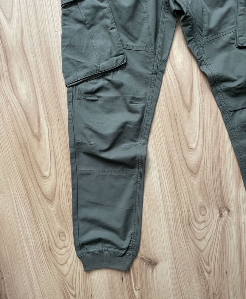 RIVER ISLAND cargo / НОВ мъжки карго панталон S
