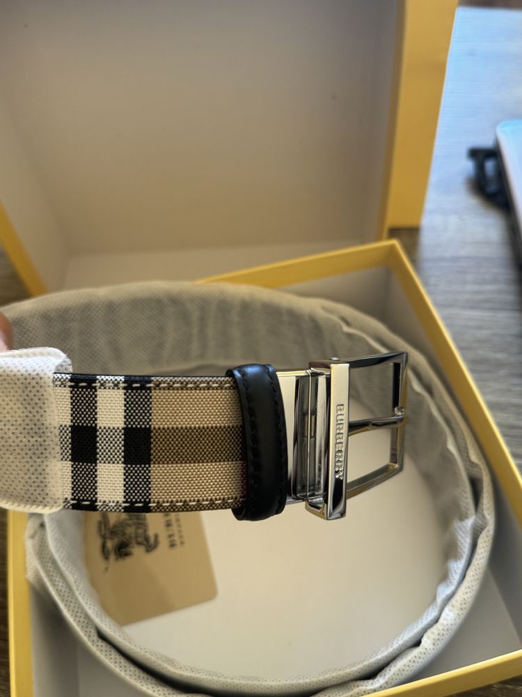Продавам колан Burberry