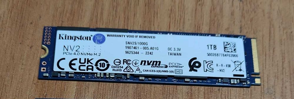 Накопитель Kingston NV2 1 tb