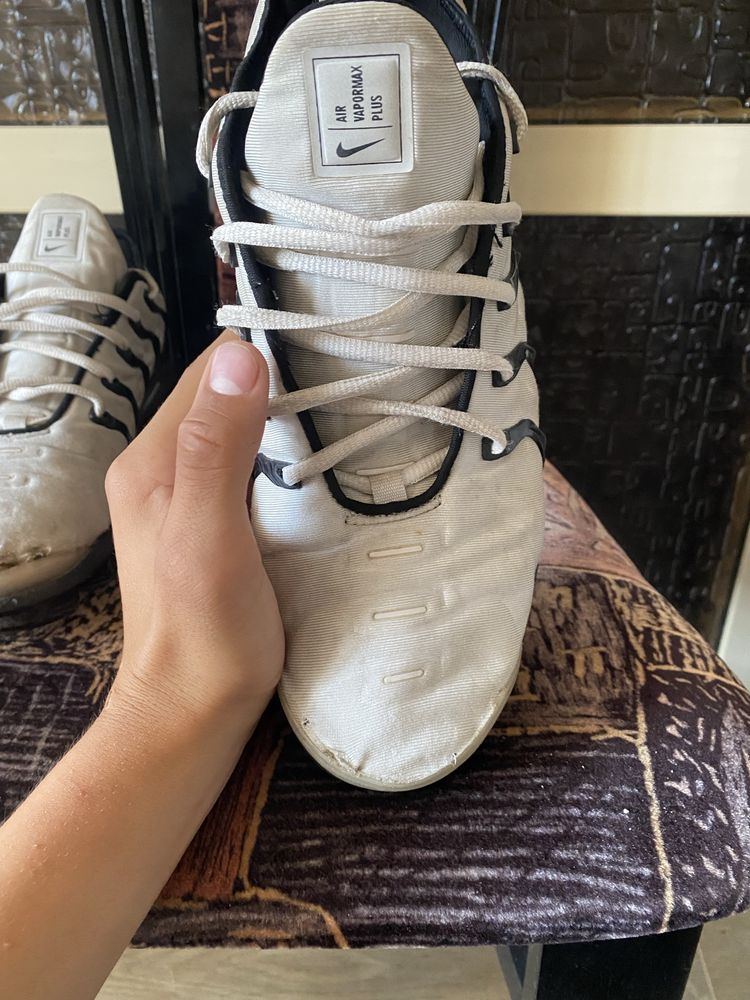 Nike vapormax plus White