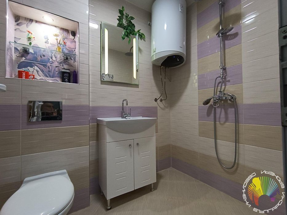 Дава се под наем Двустаен апартамент в Бургас, Център - 50 кв.м за 408 € - Снимка #5