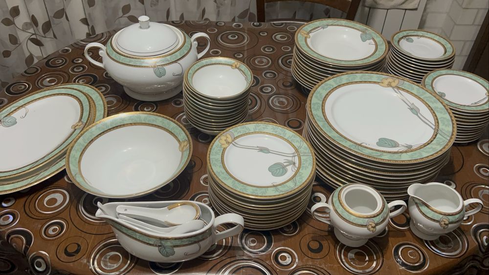 Набор столовой посуды